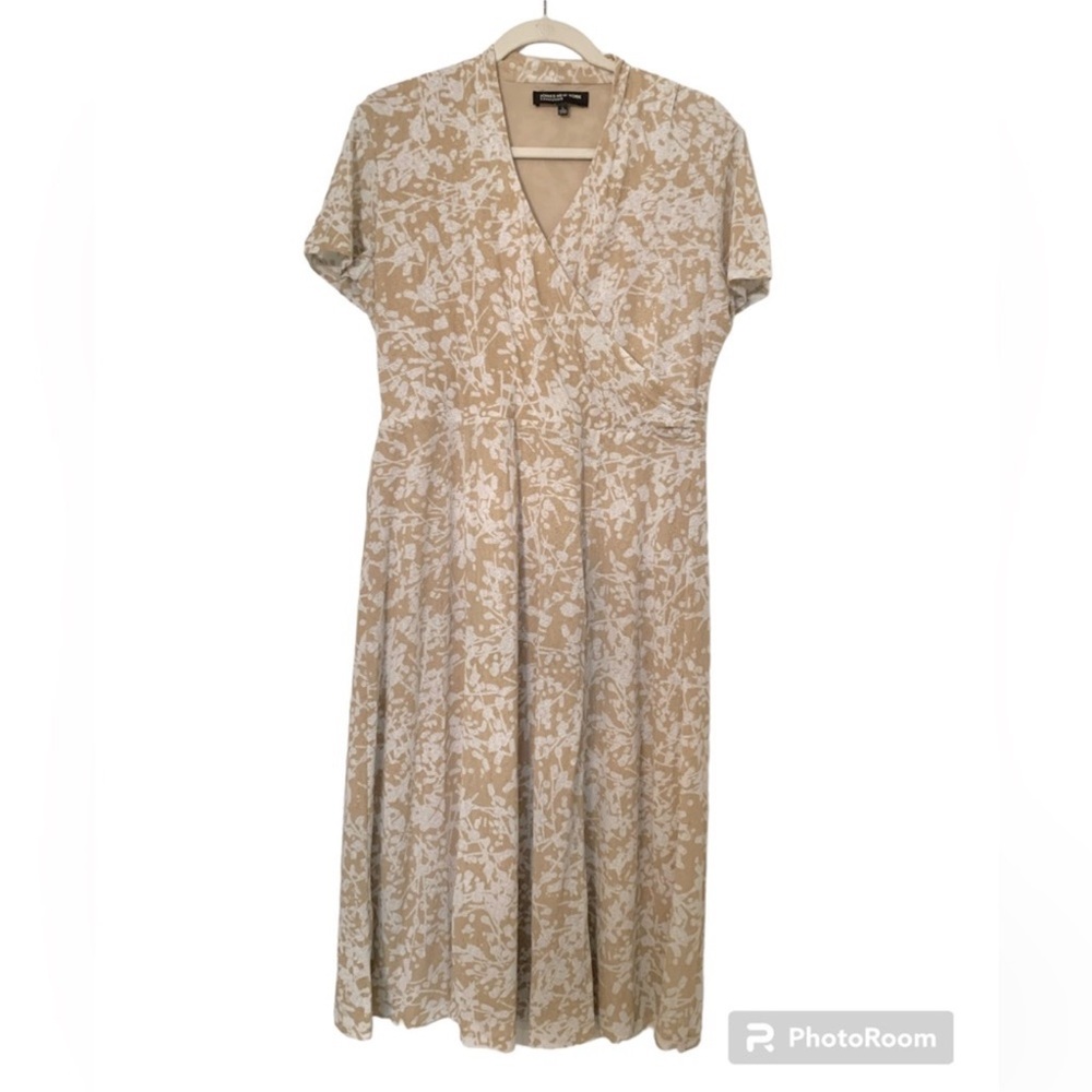 Jones New York Cream and Tan Midi Dress